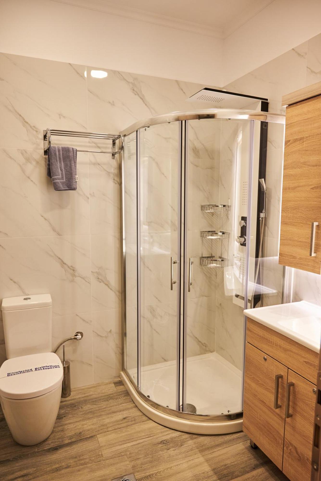 Famissi Suites 1 Kalambaka Bagian luar foto