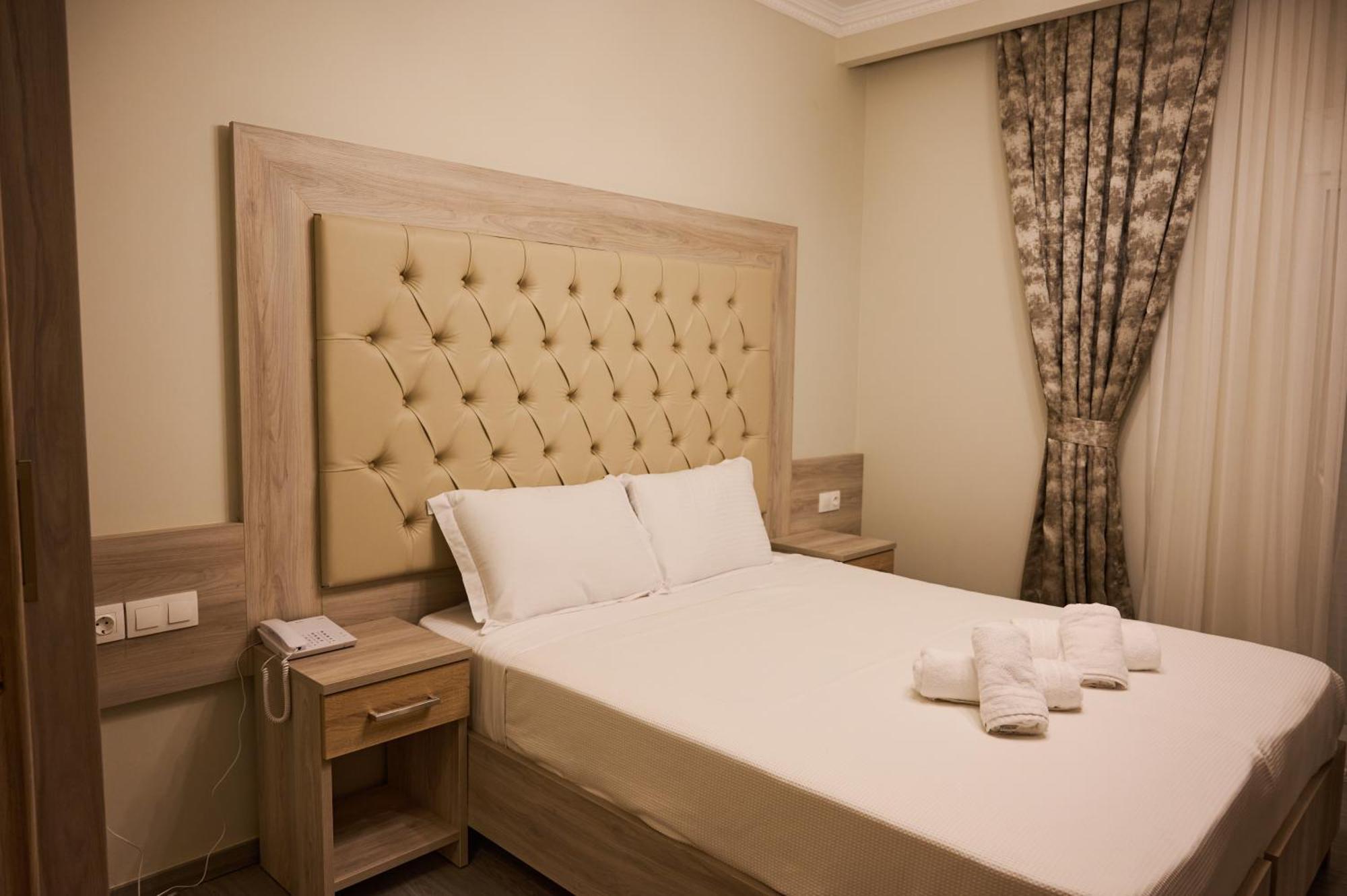 Famissi Suites 1 Kalambaka Bagian luar foto